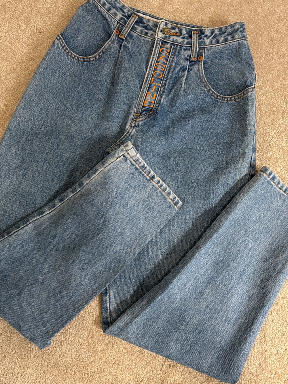 District Gasoline Vintage High-Rise Women's Straight Jeans in Light Blue